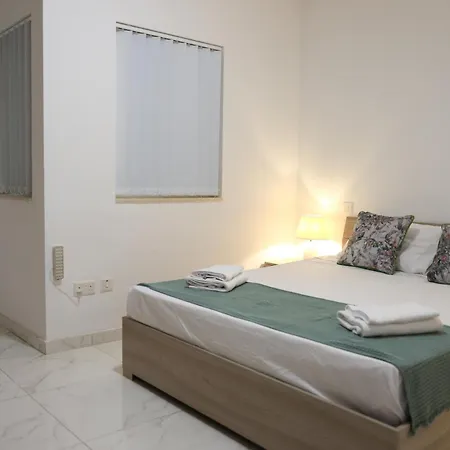 Cozy 3br In Marsalforn, Gozo , A To Remember By 360 Estates
